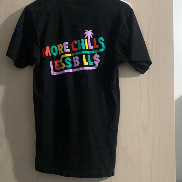 🏝More Chills Less Bills 🏝 - Picture 2 of 3